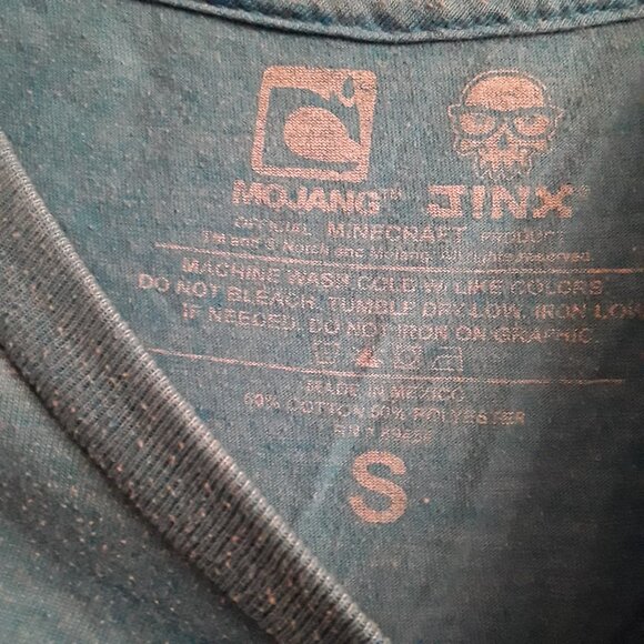 Minecraft t-shirt, small more like 14/16 - Picture 3 of 3